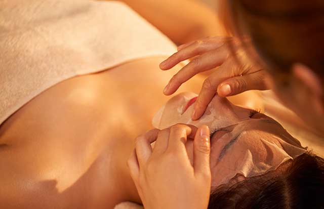 Fullerene-C60-(CAS-99685-96-8)-for-Cosmetic