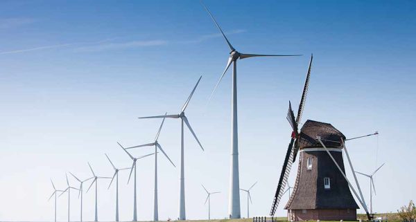 Polyetheramine-Application---wind-power