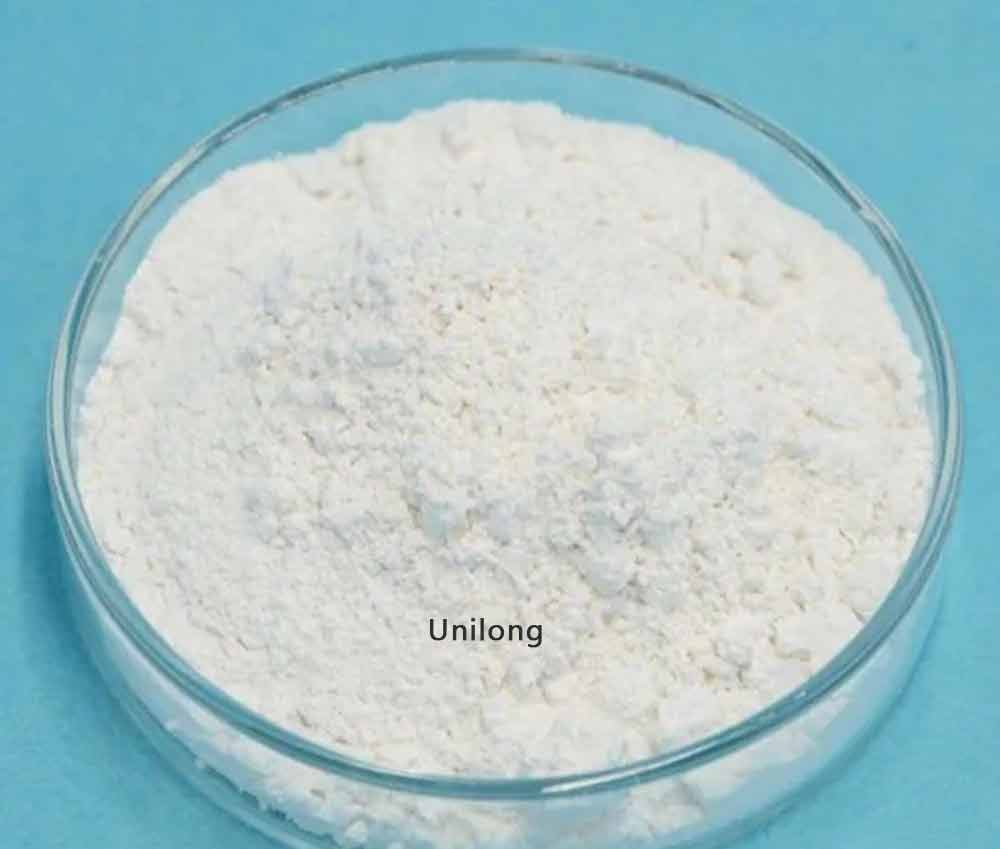 p‑Toluenesulfonic-Acid-Monohydrate-powder